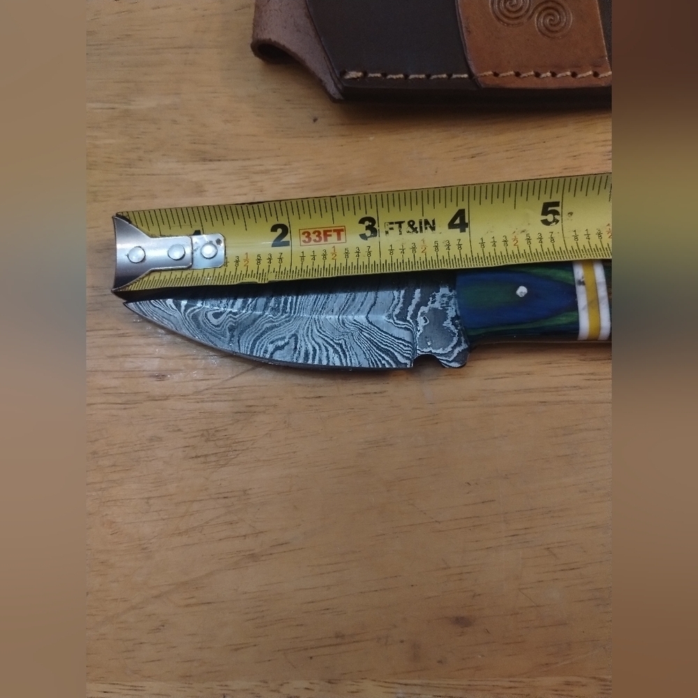 New Damascus steel blade men's hunting knife with sheath - Picture 7 of 9